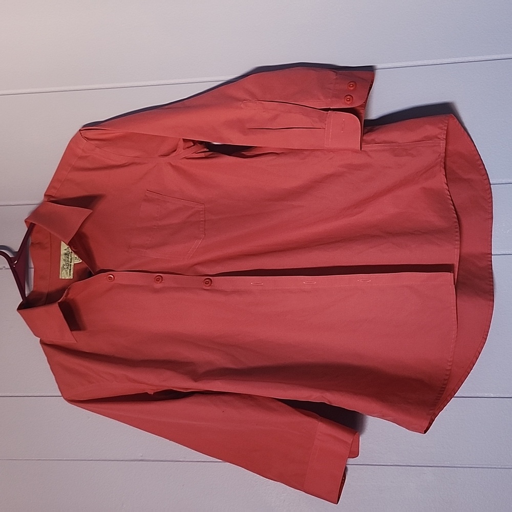 Cabelas Women's M Button down shirt